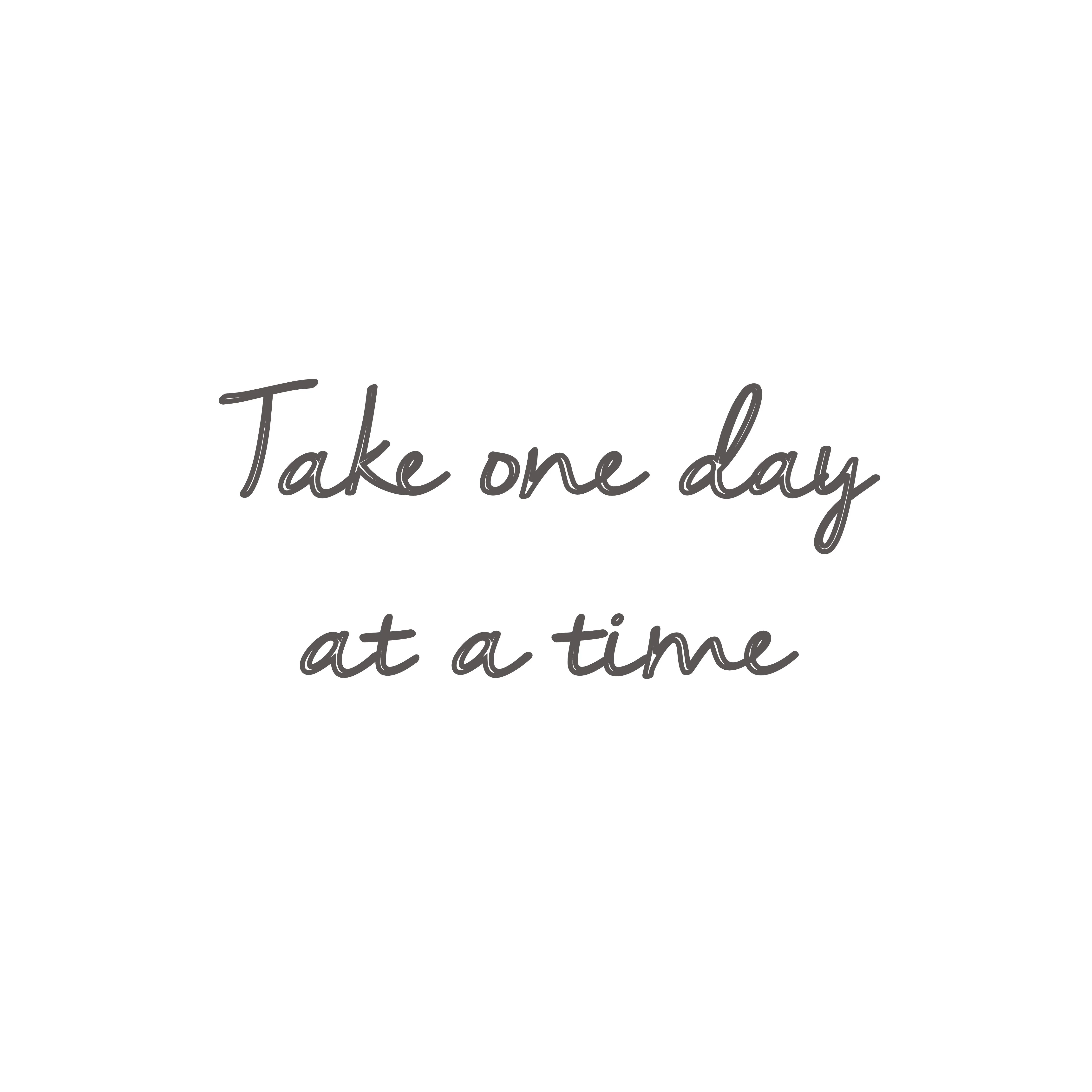 One Day at a Time Disc Bracelet in Rose Gold - Image 2