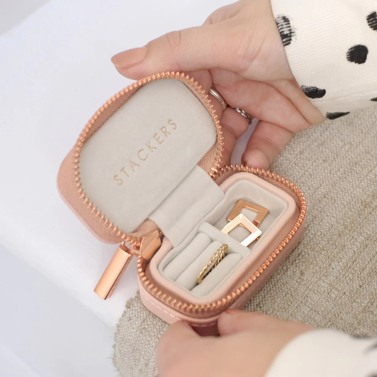 Blush Pink Zipped Petite Travel Jewellery Box - Image 2