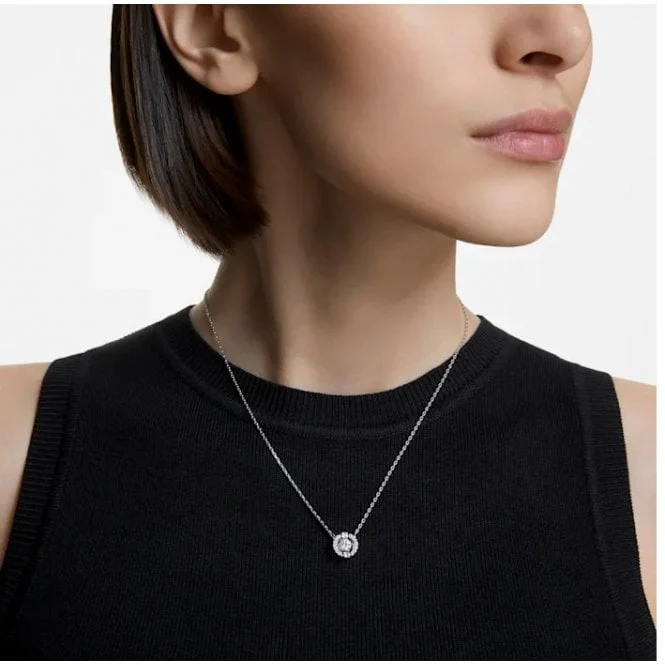 Una White Crystal Round Pendant Necklace in Rhodium Silver - Image 3